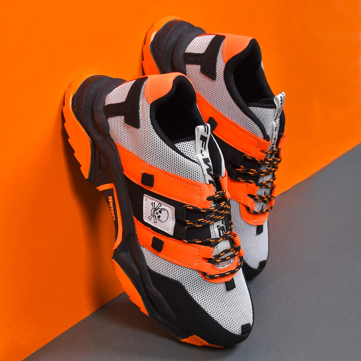 كفش مشكي نارنجي مردانه مدل Sadra