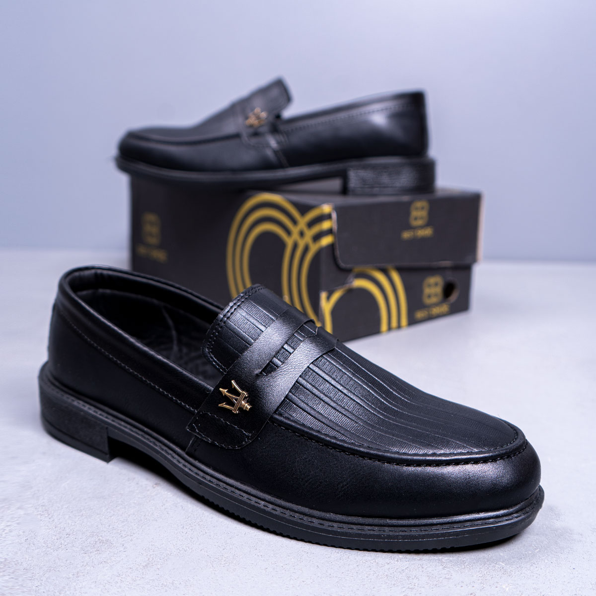 کفش کالج مردانه مشکی مدل Derek