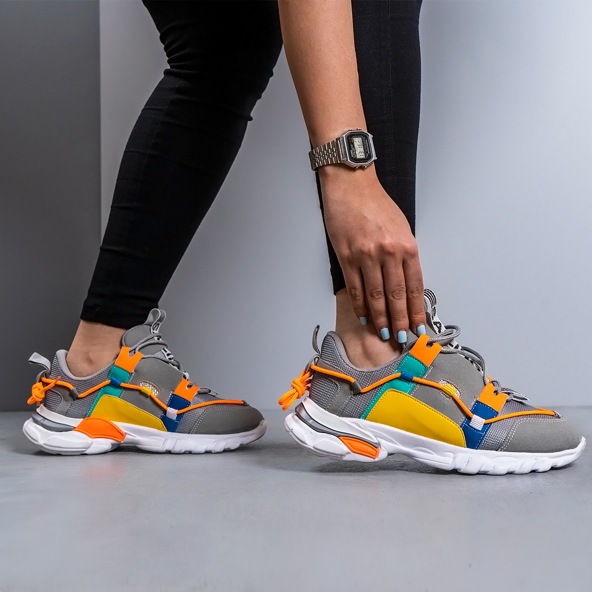 کفش ورزشی دخترانه طوسی مدل Ruby