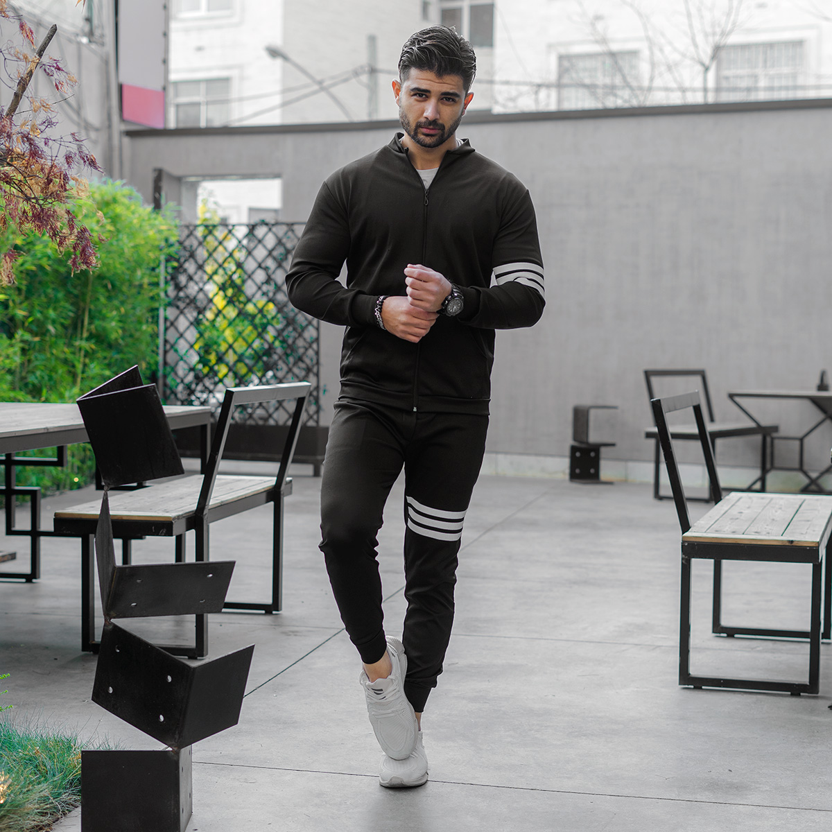 ست سوییشرت شلوار مردانه مشکی خط دار مدلTAKTA