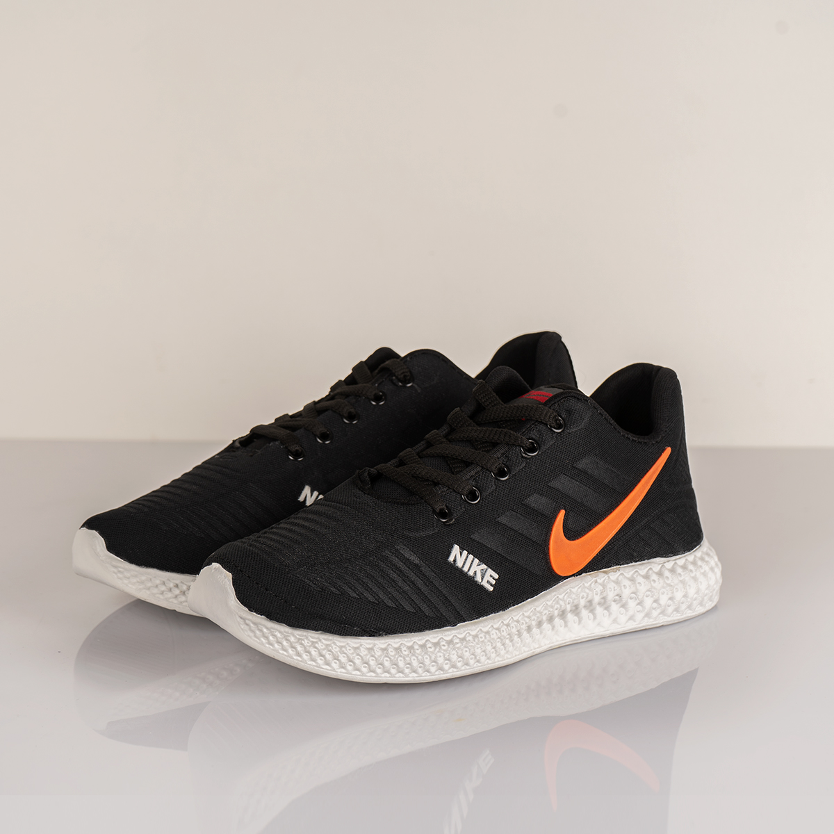 کفش مردانه نایک مشکی قرمز مدل Eima(T)