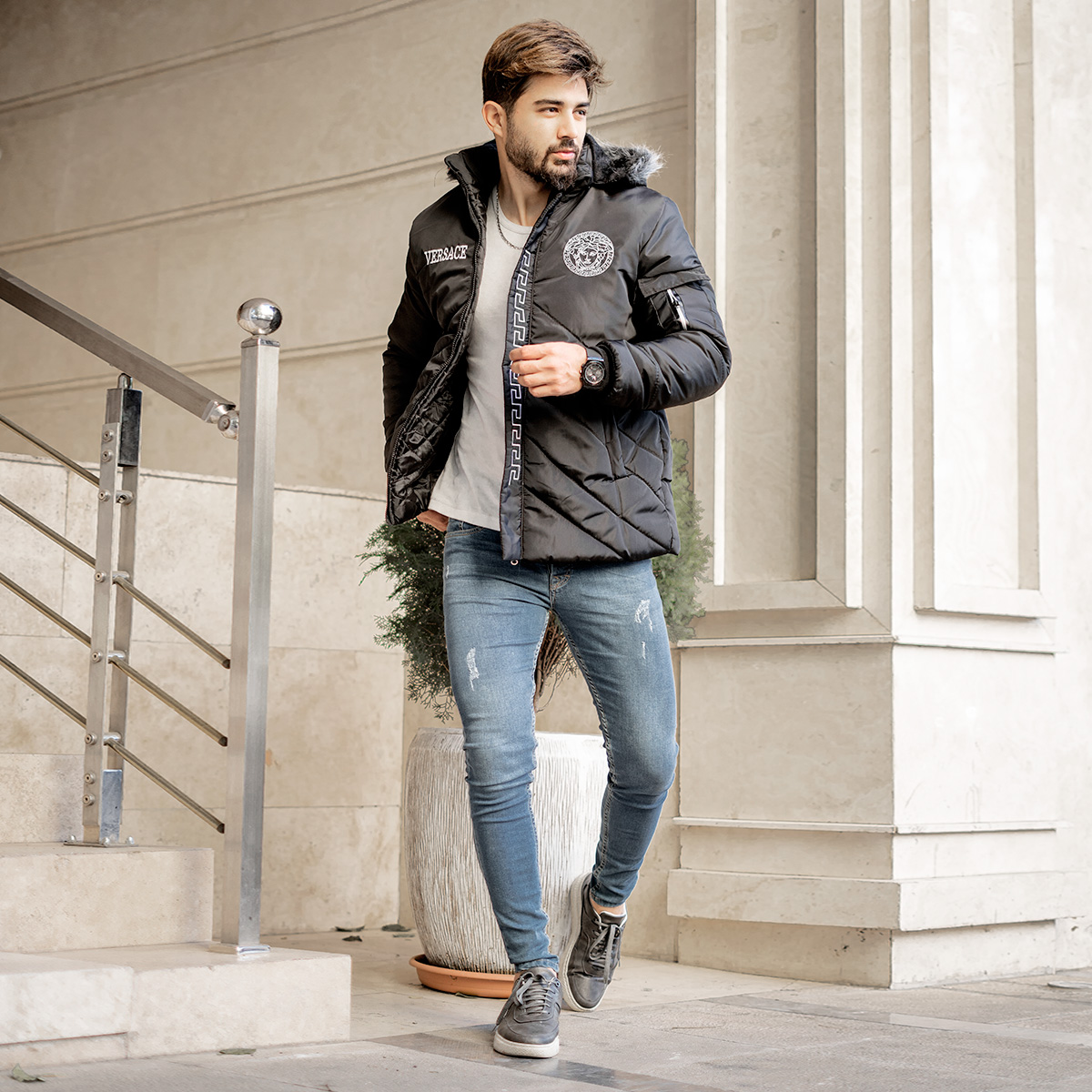 کاپشن مردانه مشکی مدل Versace