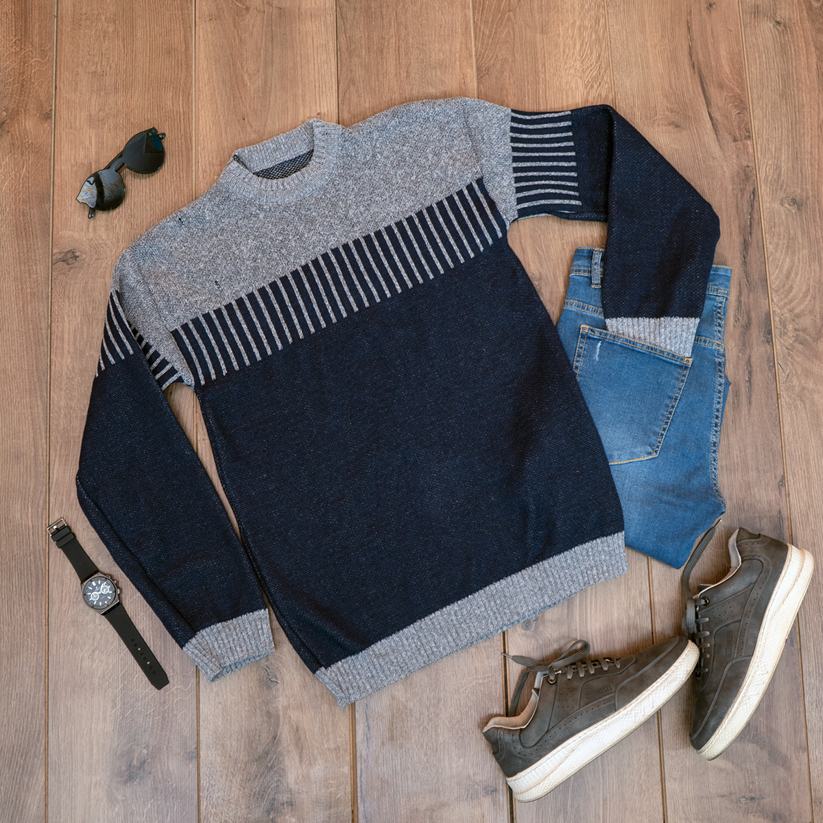 پلیور بافت مردانه طوسی سرمه ای مدل risha