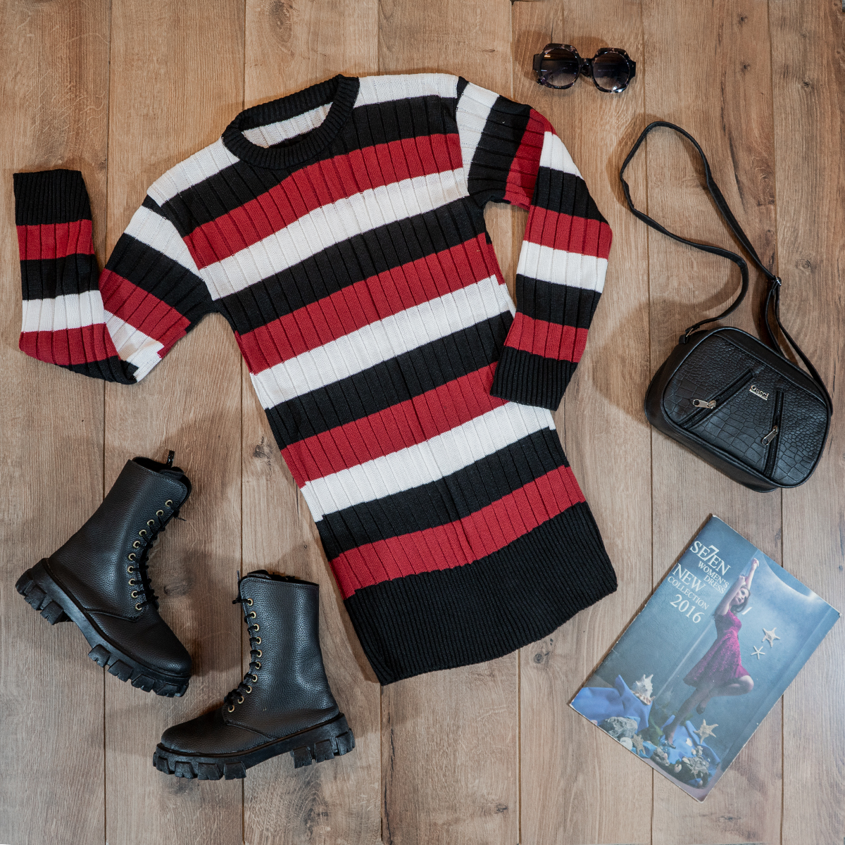 تونیک بافت زنانه راه راه قرمزمشکی مدل kareno