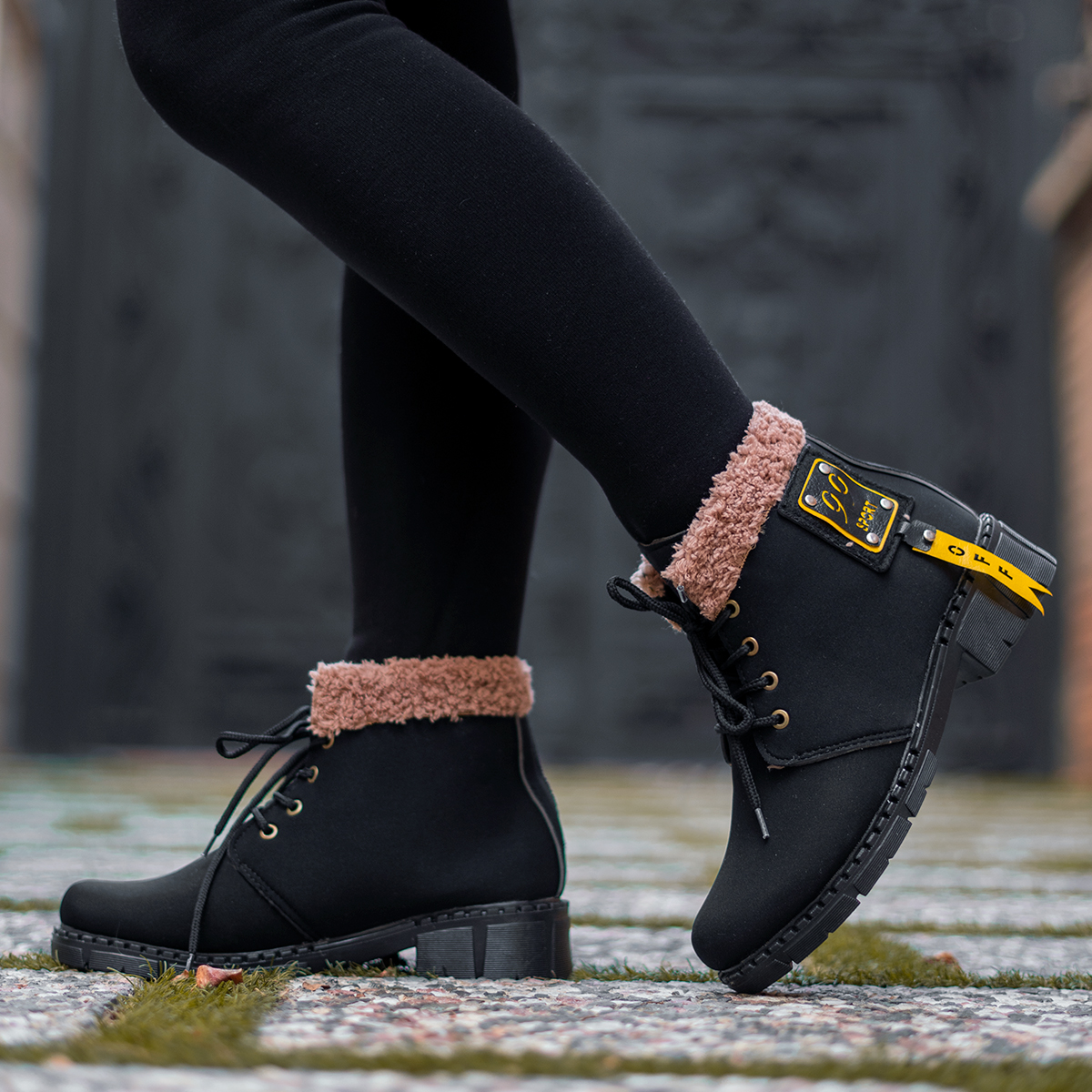 نیم بوت زنانه مشکی مدل Sport99