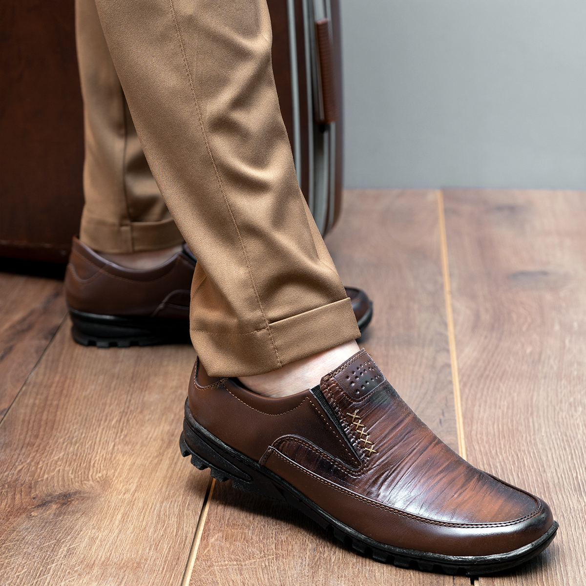 کفش رسمی قهوه ای مردانه مدل Hadi