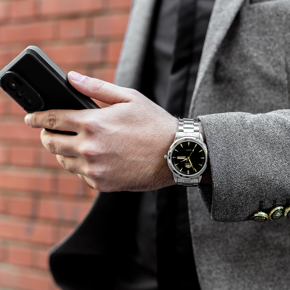 ساعت مچی Orient نقره ای مدل Z20