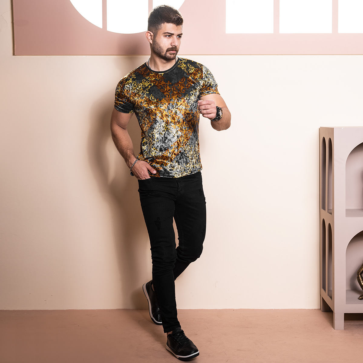 تیشرت مخمل مردانه طوسی مدل malek