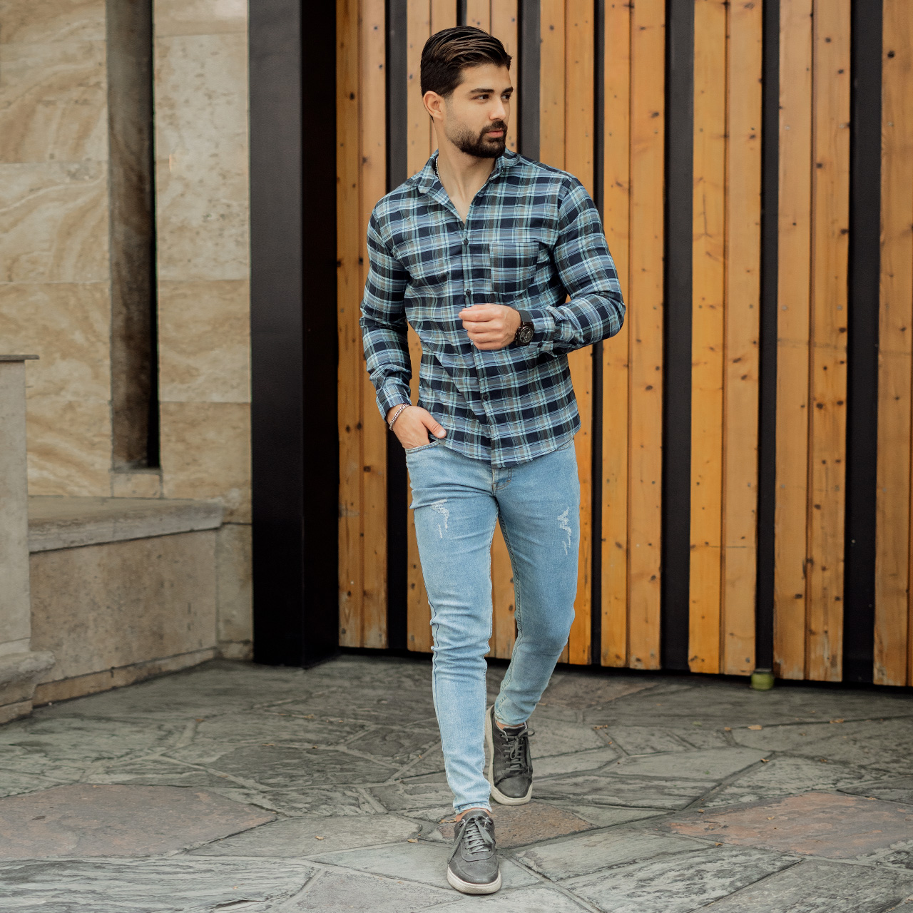 پیراهن مردانه(T) چهار خونه ابی کم رنگ مدلzava