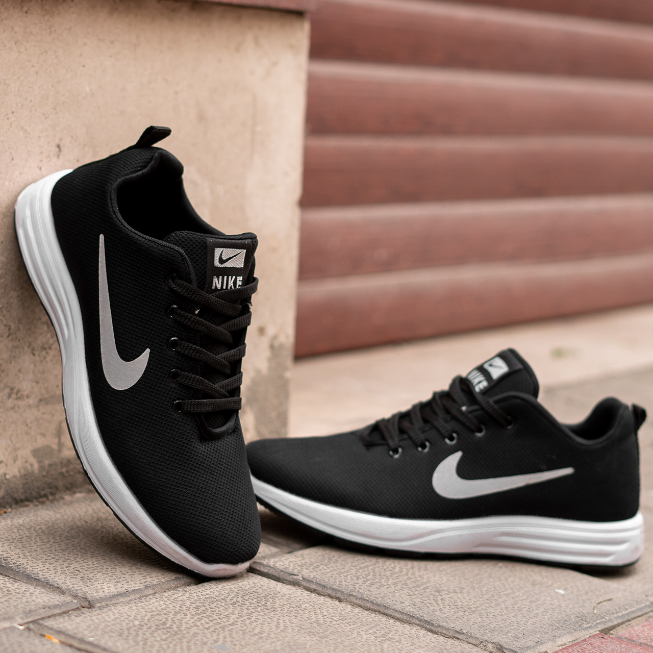 کفش ورزشی مردانه نایک مشکی مدلT52