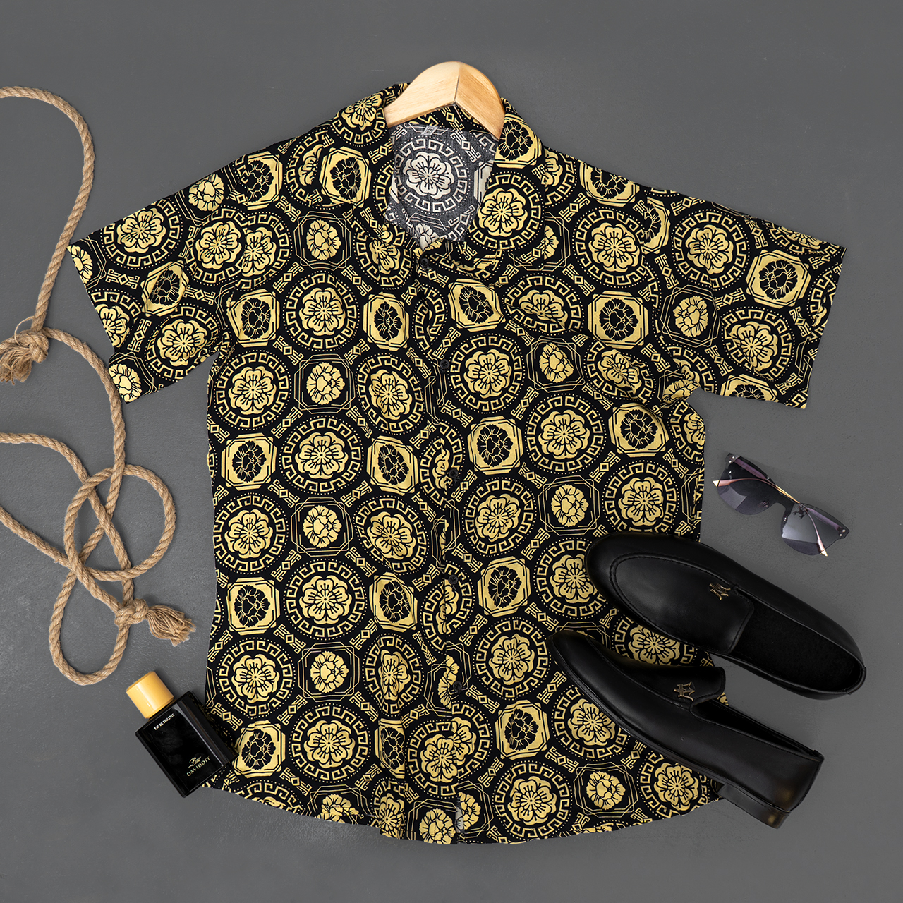 پیراهن هاوایی مردانه ورساچه طرح گل مدل W52