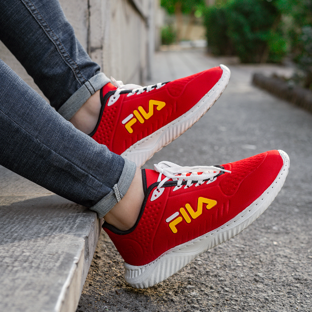 کفش ورزشی فیلا قرمز مردانه مدلFanio