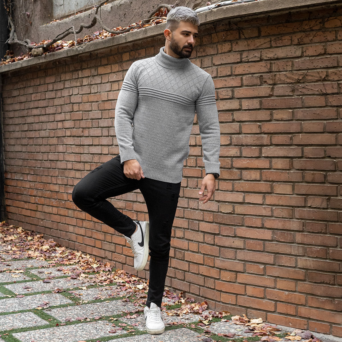 پلیور مردانه طوسی طرح لوزی یقه اسکی مدل Havash