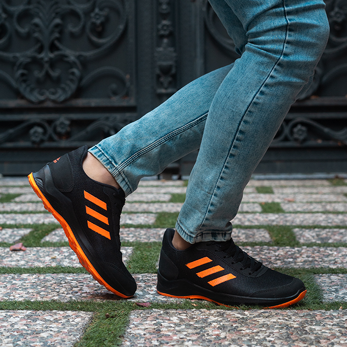 کفش ورزشی Adidas مردانه مشکی نارنجی مدل Matikan