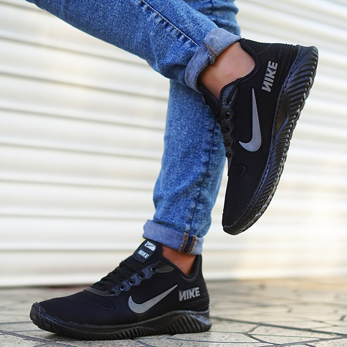 کفش ورزشی مردانه نایک مشکی طوسی مدل Bahman