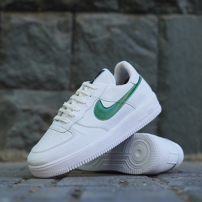 کفش Air Jordan مردانه سفید سبز مدل Raya