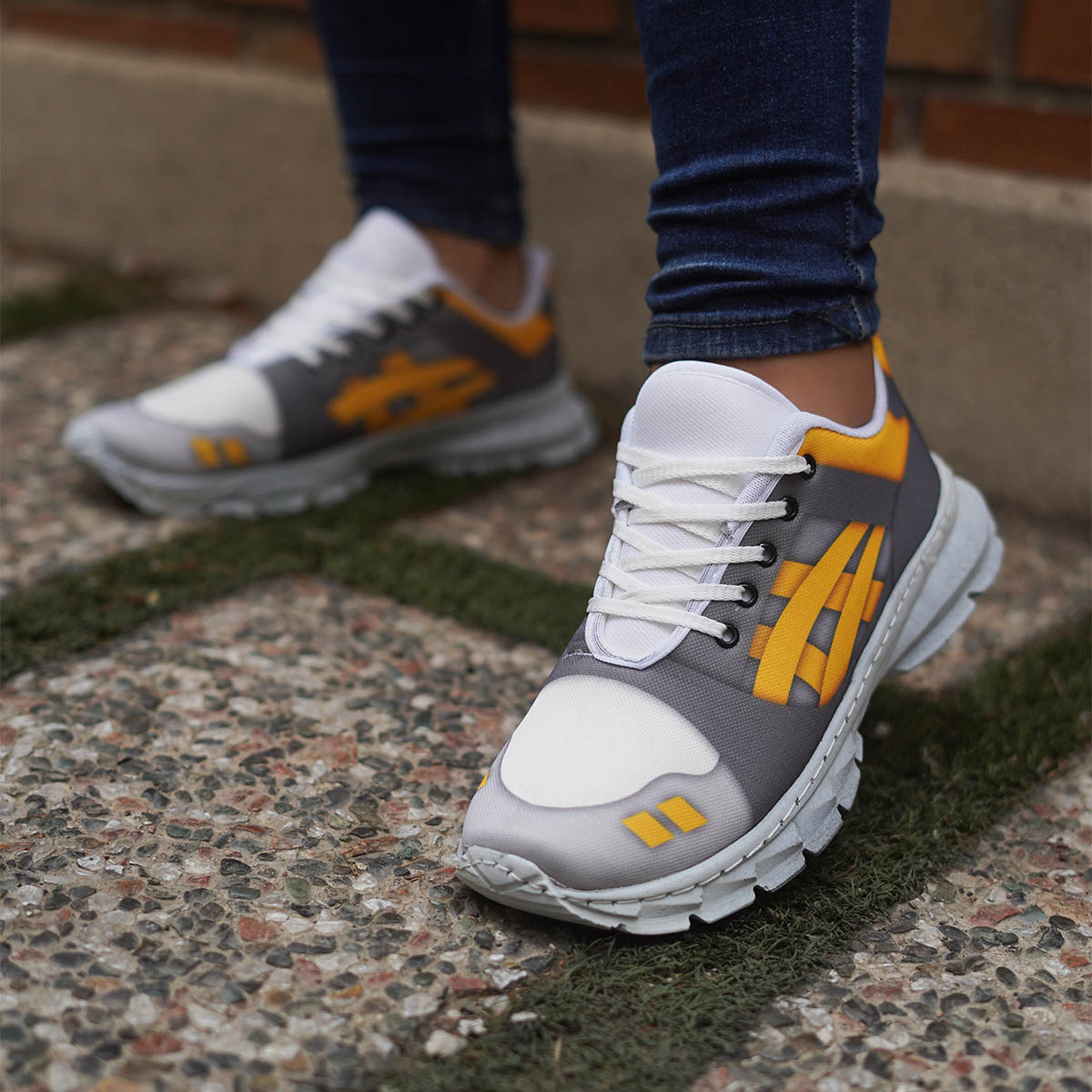 کفش ورزشی مردانه زرد مدل Fabric