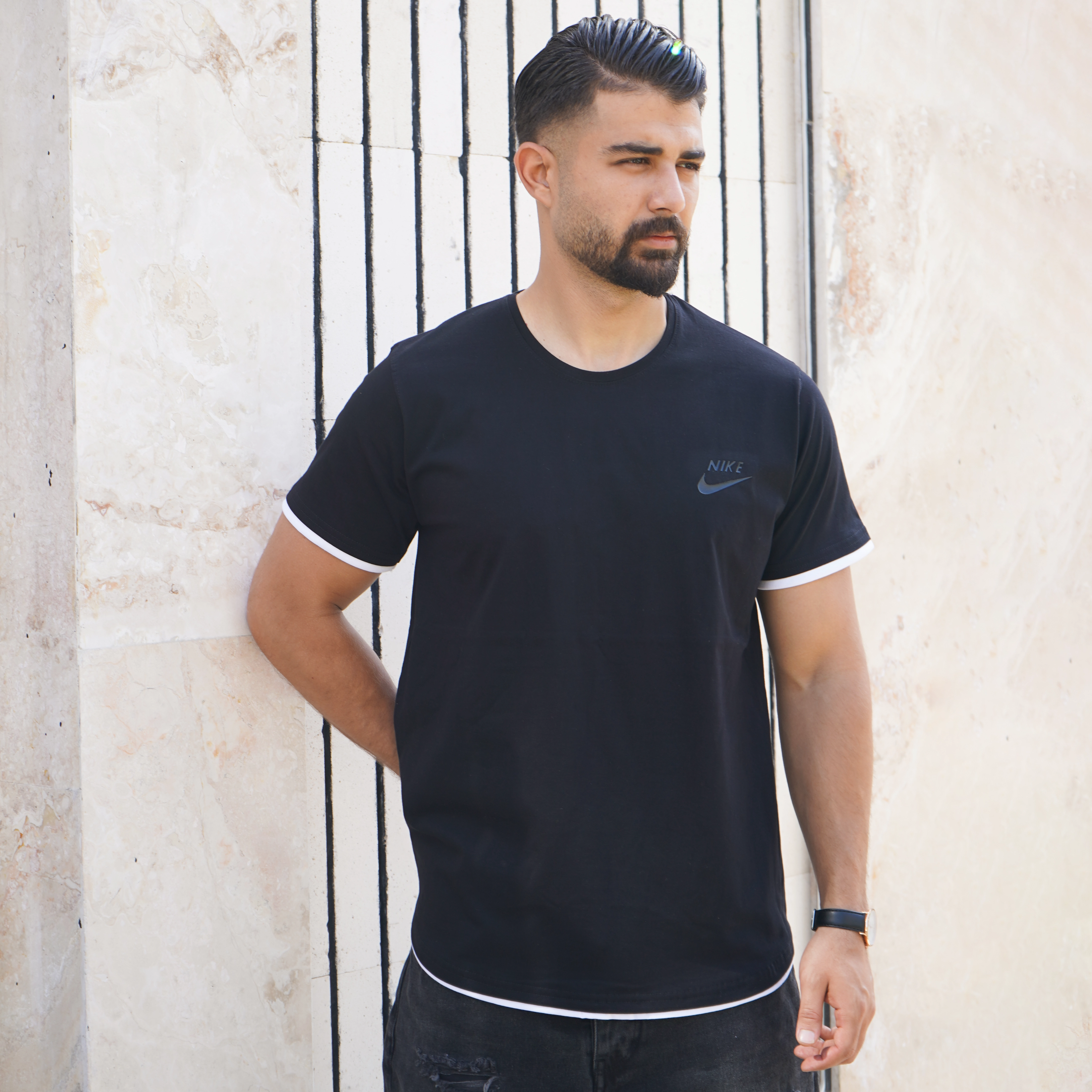 تیشرت یقه گرد مشکی مردانه مدل kamyar