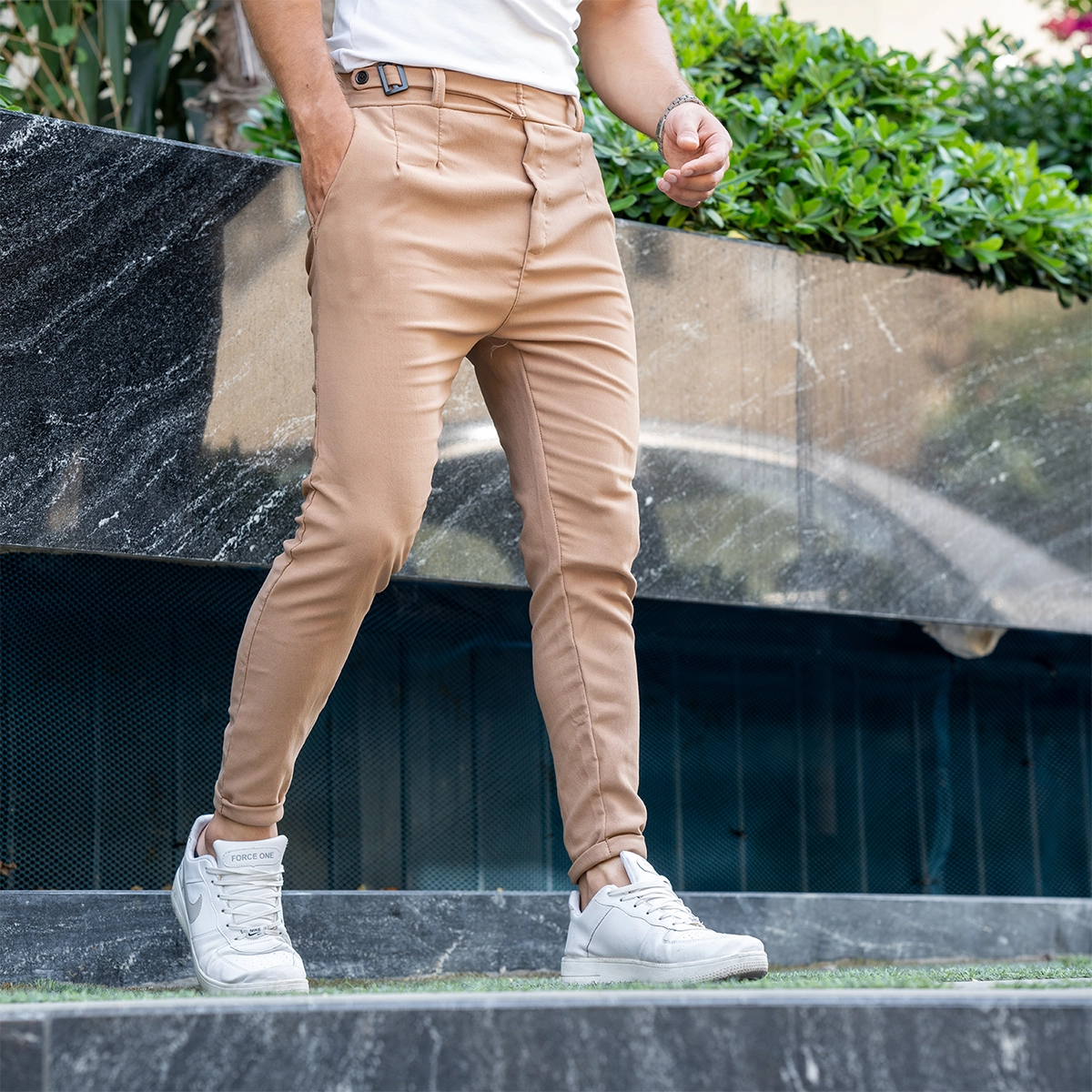 شلوار مردانه کرم یک دکمه مدل Nivan