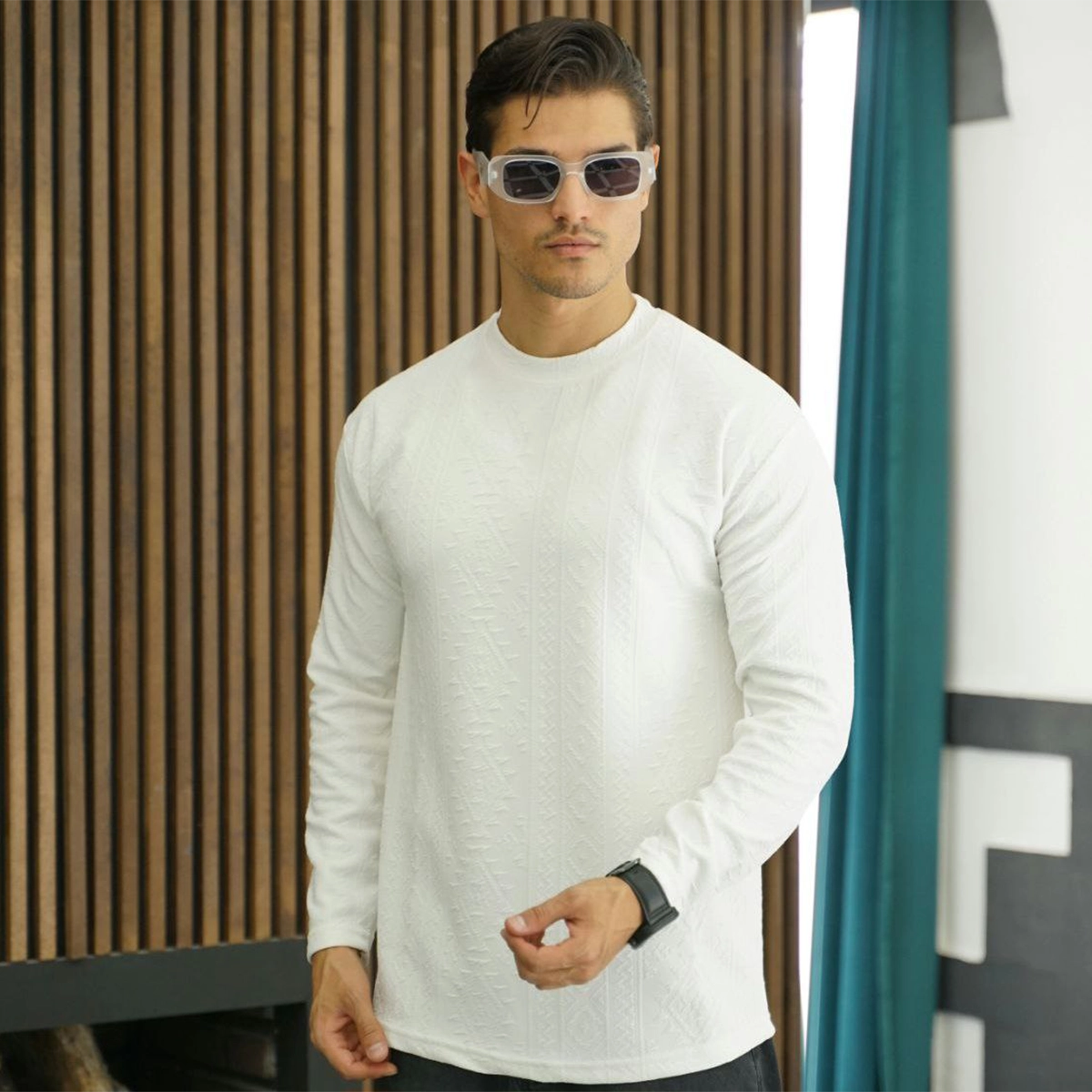 بلوز طرح دار مردانه مراکشی سفید مدل Nikan