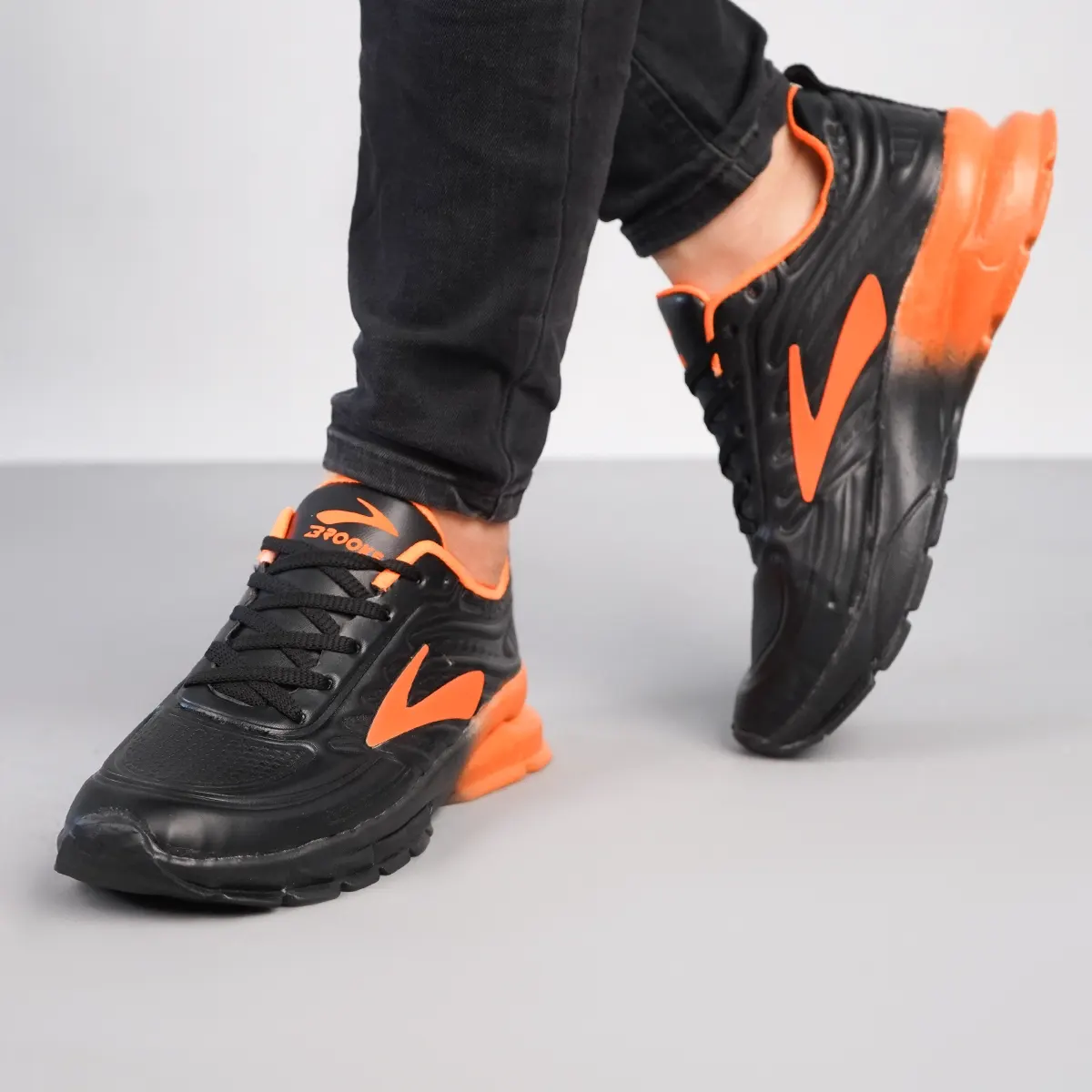 کفش ورزشی مردانه مشکی نارنجی مدل P802