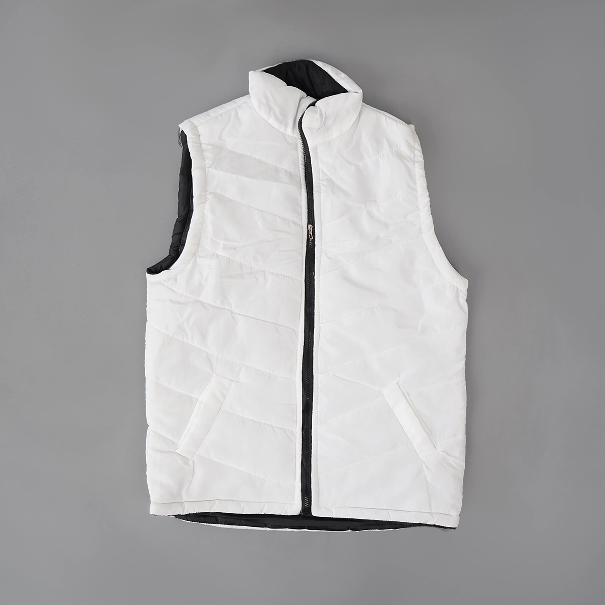 پافر سفید مردانه مدل Saniyar