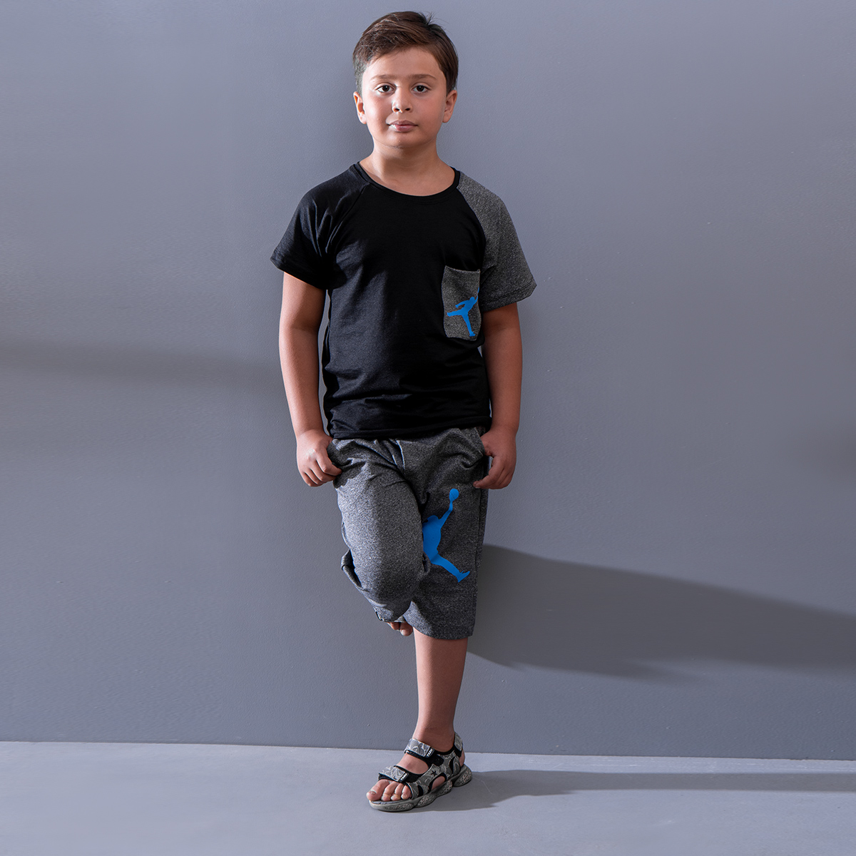 ست بچه گانه جردن طوسی مشکی مدل Z128