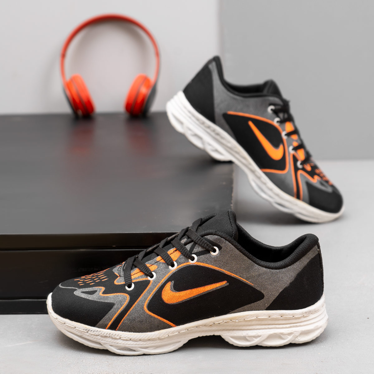 کفش ورزشی مشکی نارنجی مردانه مدل Miden(T)