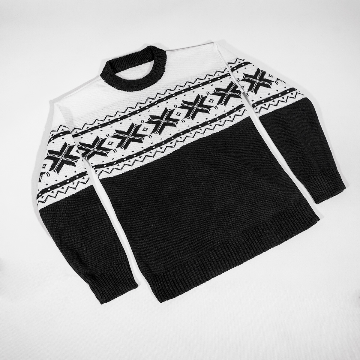 پلیور بافت مردانه سفید مشکی مدل Borna