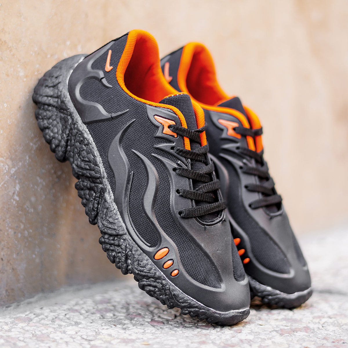 کفش ورزشی Fire زنانه مشکی مدل Neda